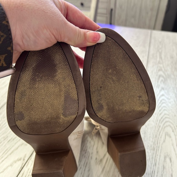 Women's Cream Ankle Boots 7.5B - Picture 9 of 9